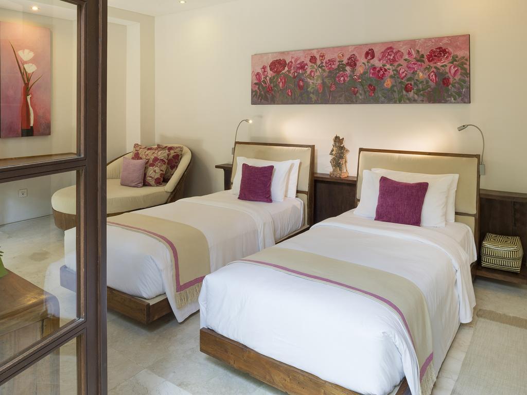 Lataliana Villas Seminyak Kamer foto