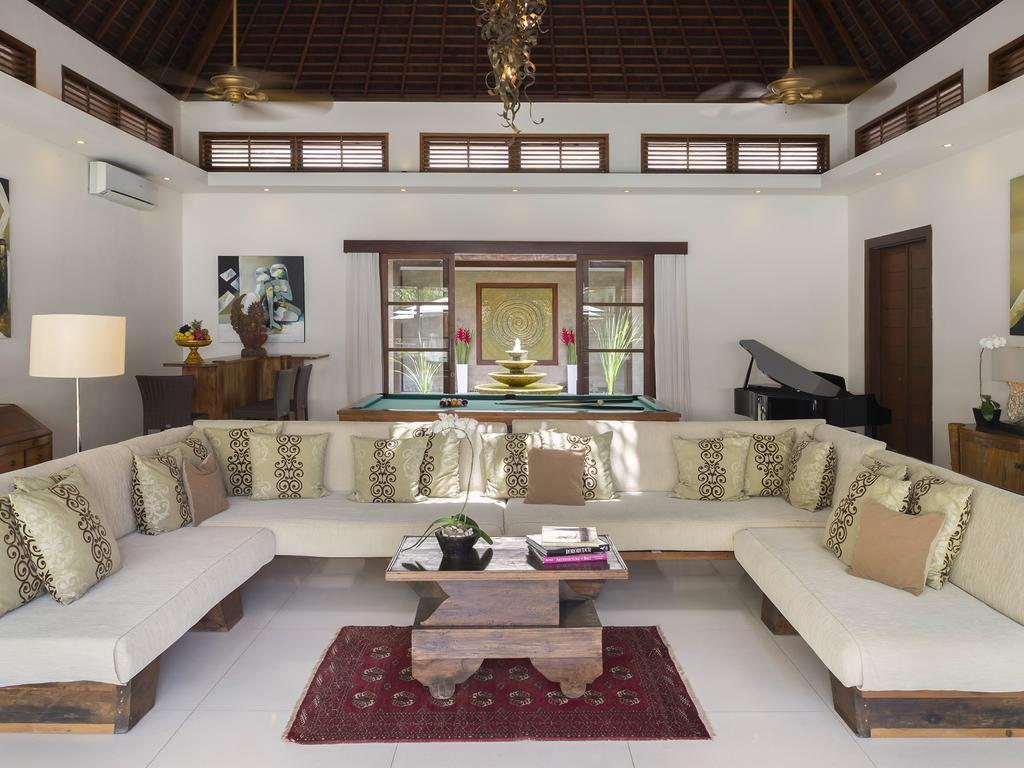 Lataliana Villas Seminyak Kamer foto