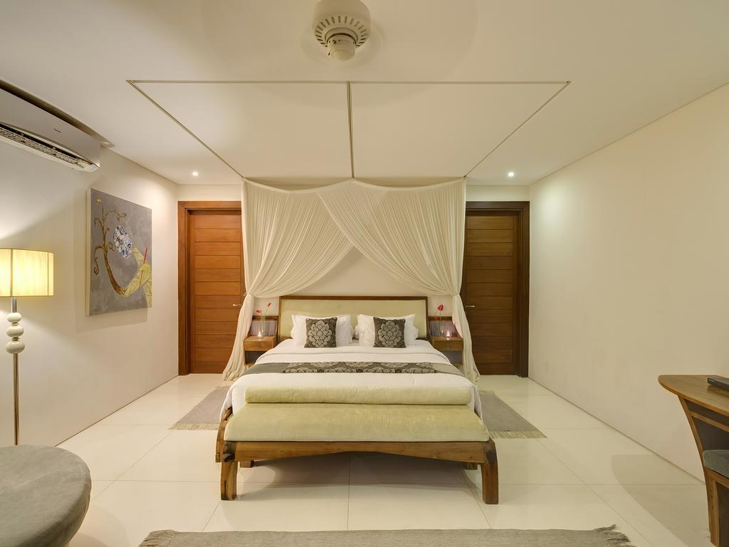 Lataliana Villas Seminyak Kamer foto