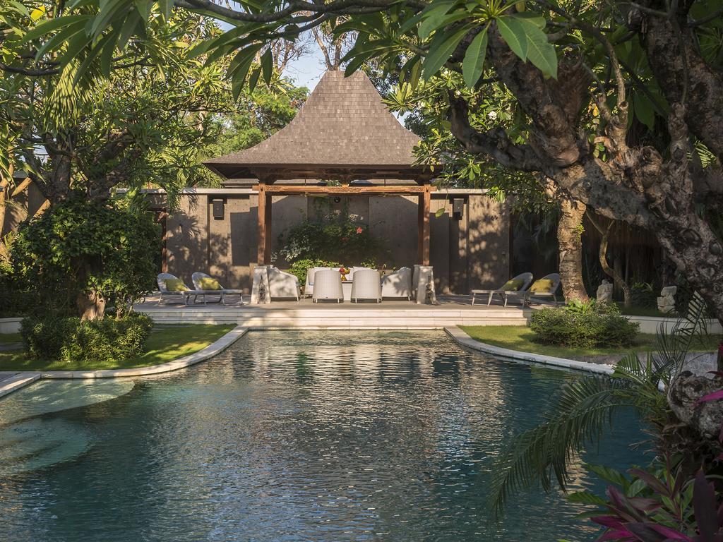 Lataliana Villas Seminyak Kamer foto
