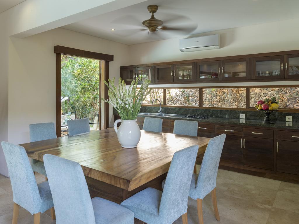 Lataliana Villas Seminyak Kamer foto